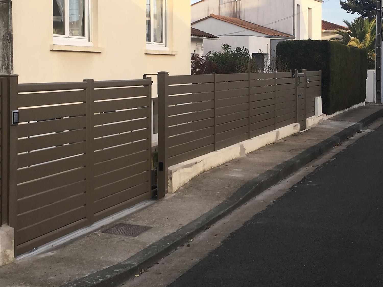 Menuiserie Vaudru Menuisier Conde Sur Vire Portail Cloture JERREL 2 1