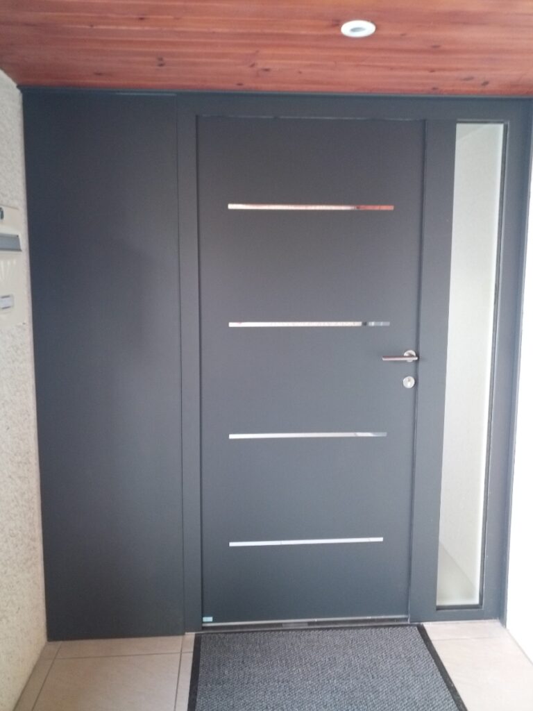 Menuiserie Vaudru Menuisier Conde Sur Vire Porte Entree ZILTEN 2