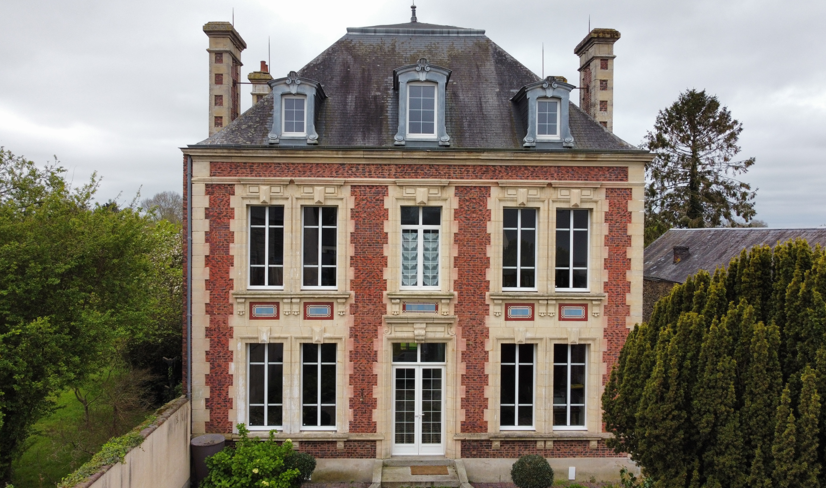 Menuiserie Vaudru Menuisier Conde Sur Vire Photo 6553961 DJI 361 Jpg 4369026 0 202441112398 Photo Original